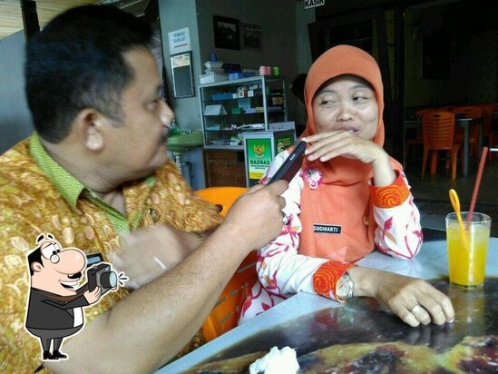 Warung Klangenan: Santap Nikmat di Jantung Cilacap